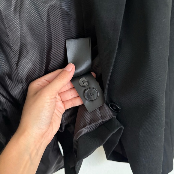 H&M Black Single Button Blazer Size Medium Workwear Career Preppy Capsule Office - Picture 9 of 9